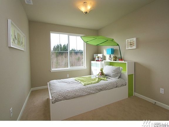 5th image of 4427 Briggs Dr SE