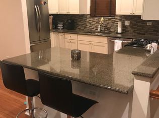 960 N Racine Ave, Chicago, IL 60642