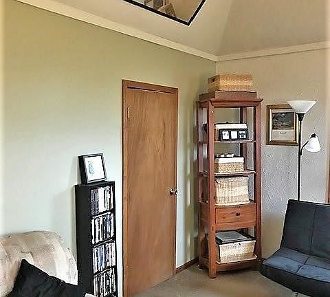 5th image of 304 N Dunbar St