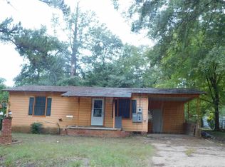 903 S 13th St, Longview, TX 75602