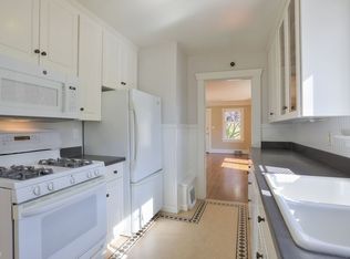 6519 9th Ave NW, Seattle, WA 98117