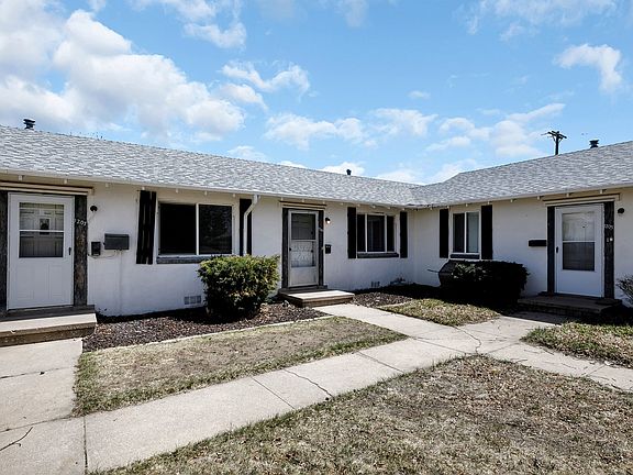 3rd image of 1201 Janes Ln #1205