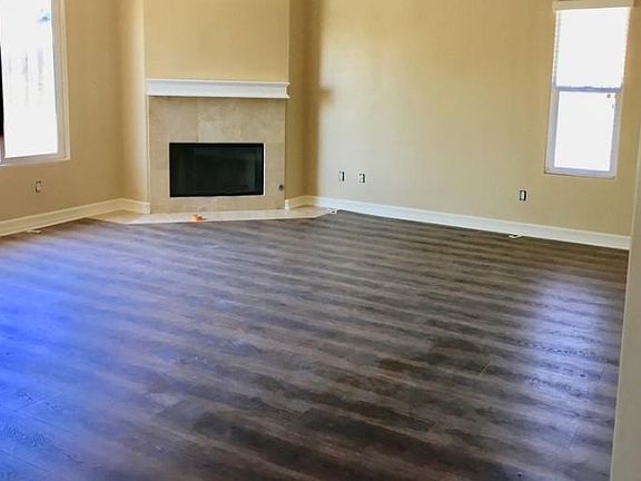 3rd image of 714 Sylvi Way