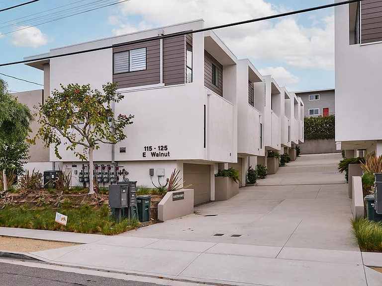 125 E Walnut Ave — Photo 20
