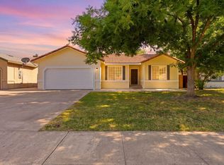 2005 E Roosevelt Court, Visalia, CA 93292