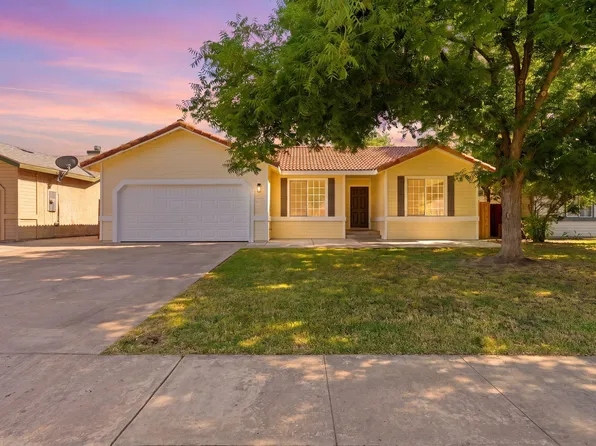 2005 E Roosevelt Court, Visalia, CA 93292
