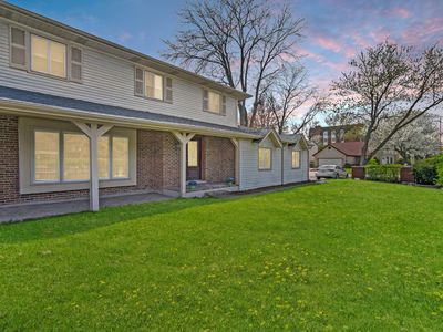 861 Saxon Pl, Buffalo Grove, IL, 60089