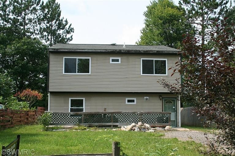 1st image of 11161 Birchpark Dr