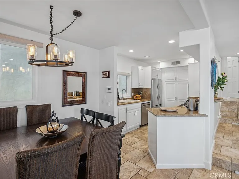 410.5 Goldenrod Ave #B — Photo 6