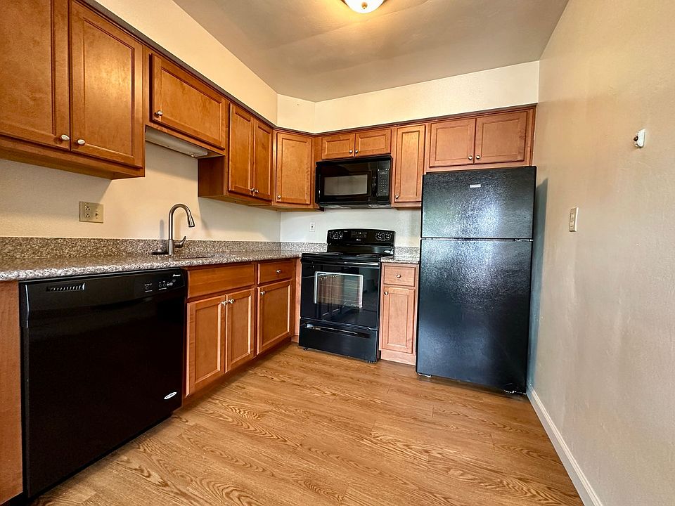 1st image of 613 Copeland St #553