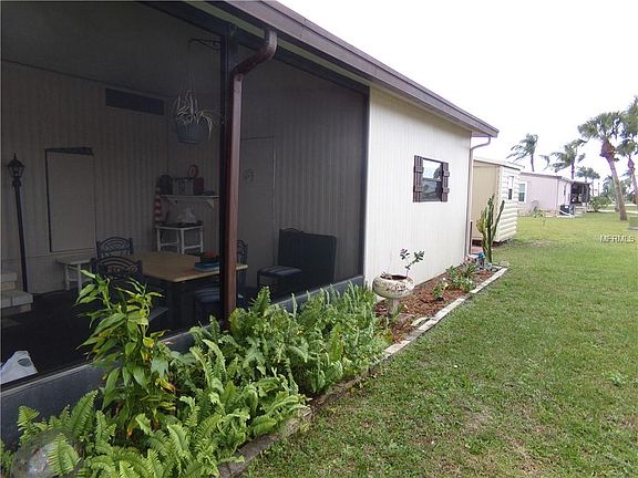 2nd image of 6269 Sparrow Ln