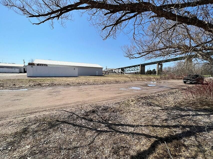 2nd image of 0 Gros Cap Ave