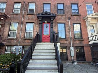 30 Trumbull St, New Haven, CT 06511