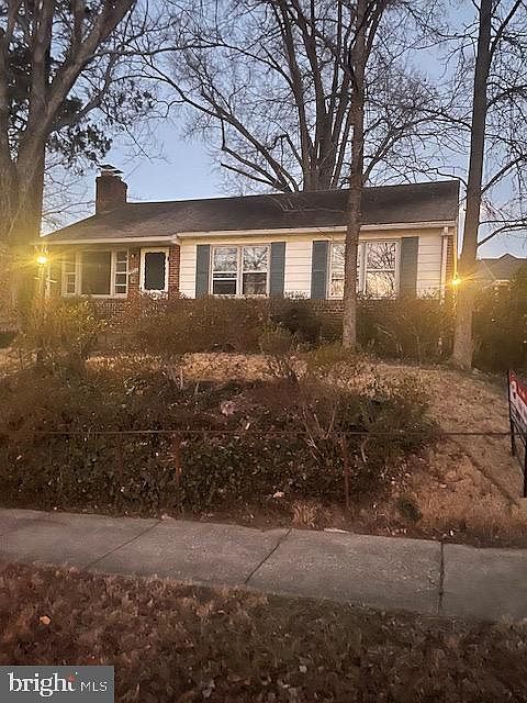 2nd image of 9403 Ewing Dr