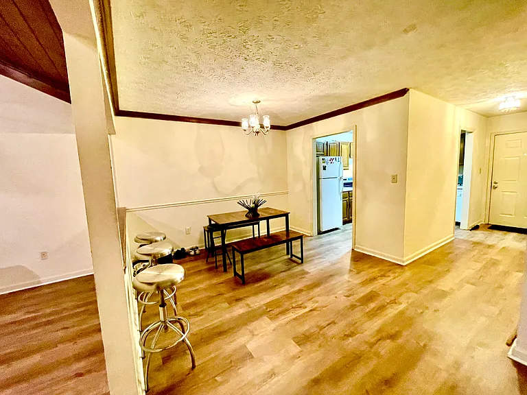 595 Macon Hwy #22 — Photo 6