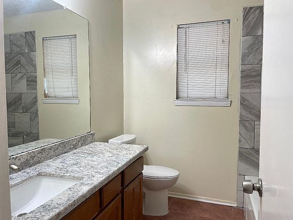 5th image of 13410 Natasha Ln