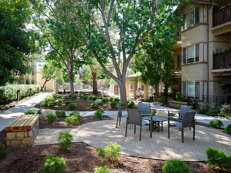 Valley Oaks Village — Photo 45