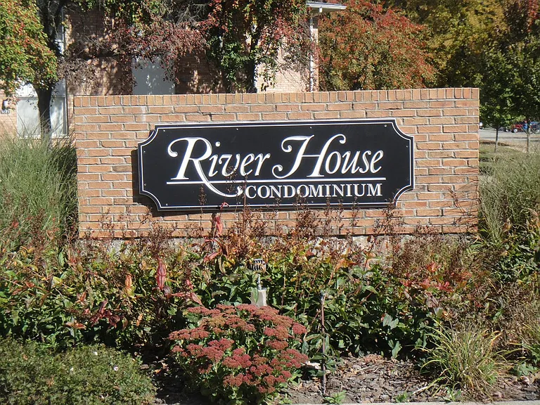1249 Island Dr #101 — Photo 16