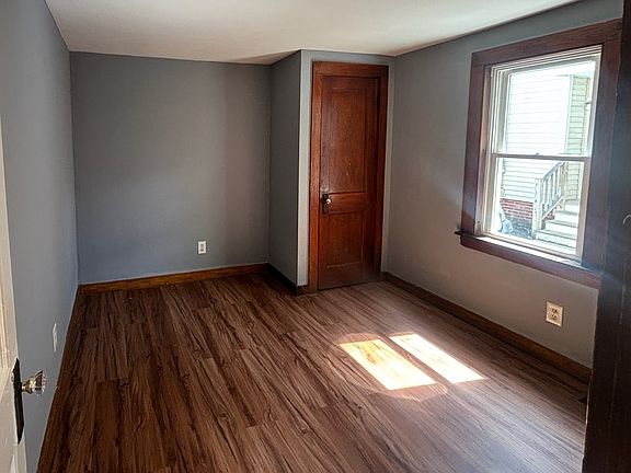 5th image of 40A Congress St
