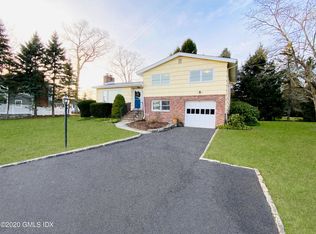 33 Ridge St, Cos Cob, CT 06807