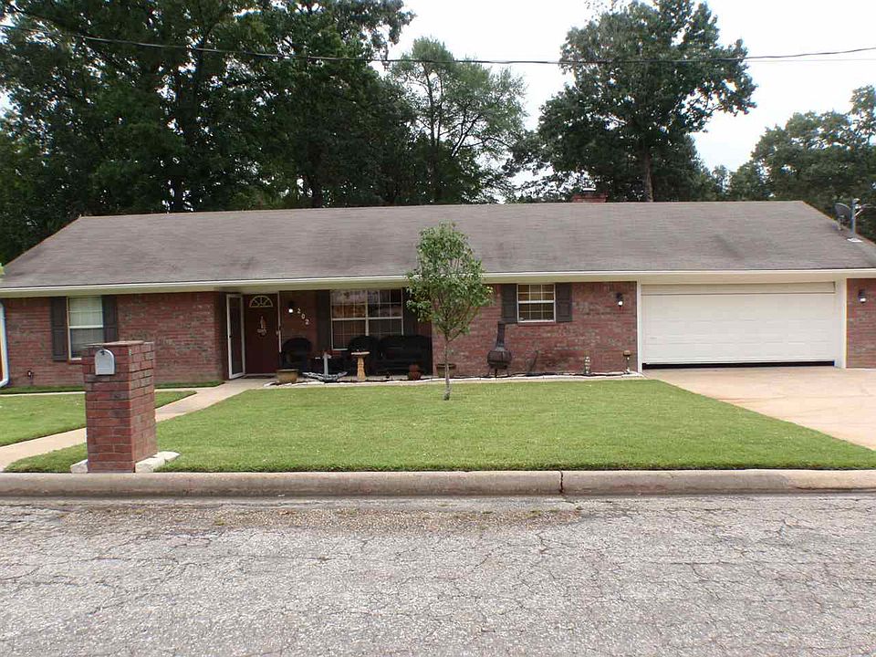 1st image of 202 Alicia Dawn Dr