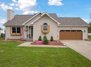 5023 Fieldstone St, Jackson, MI 49201