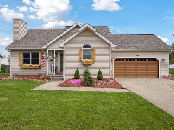 5023 Fieldstone St, Jackson, MI 49201