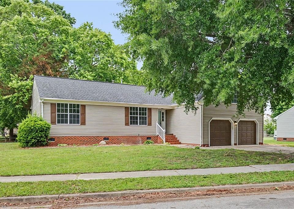 1st image of 5437 Lilac Cres