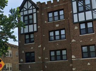 5540 N Kimball Ave #3E, Chicago, IL 60625