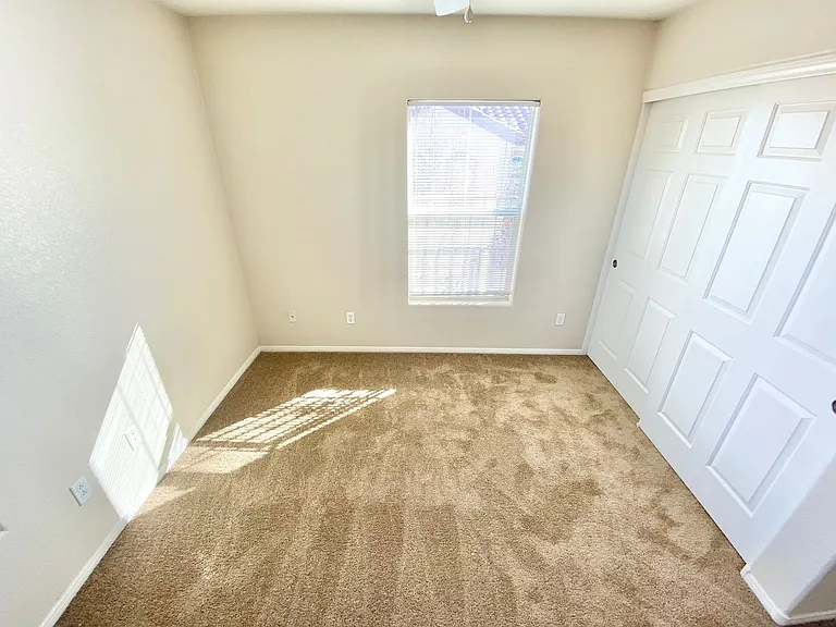 8569 Rhamus Ct — Photo 13