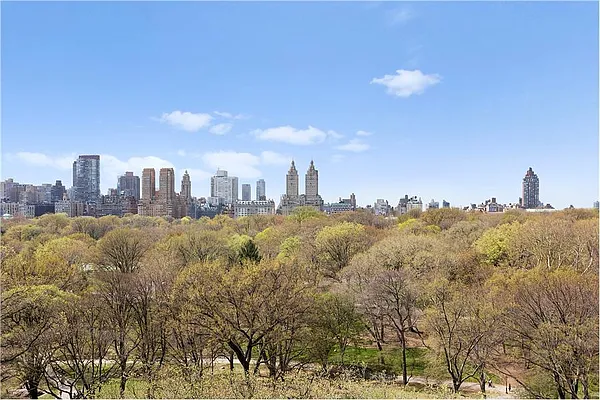 Sold by Sloane Square | media 1
