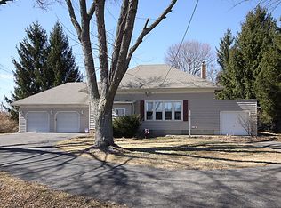 9N516 S Water Rd, Elgin, IL 60124