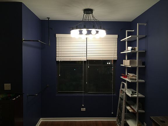 2nd image of 1735 W Lawrence Ave APT 1W