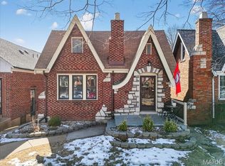 5644 Murdoch Ave, Saint Louis, MO 63109