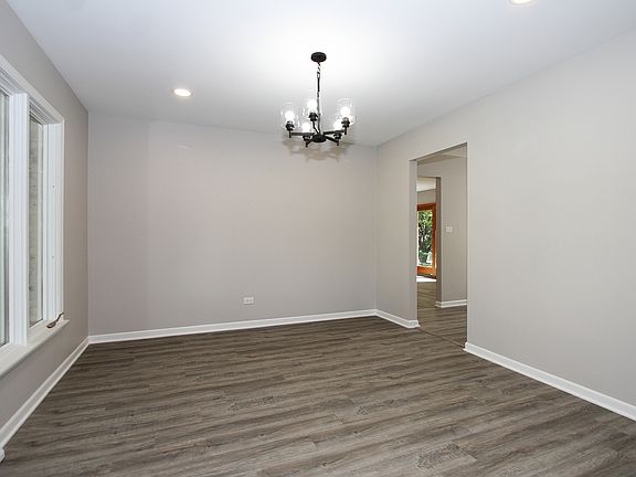 4th image of 4N725 Klein Rd