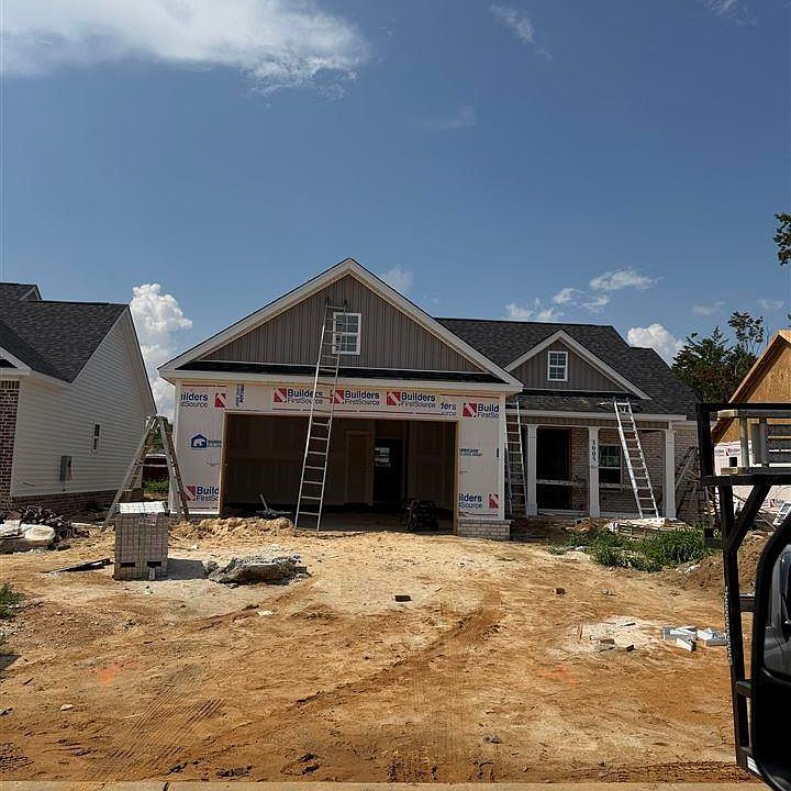 1st image of 3005 Fincher Dr
