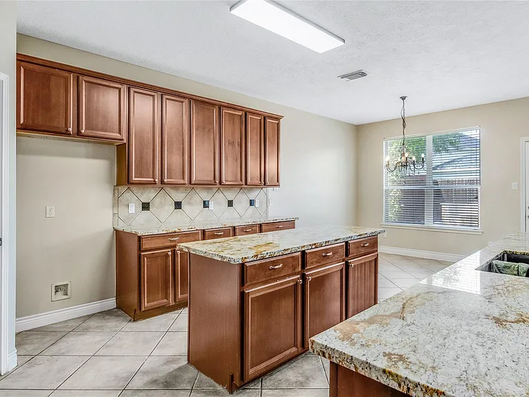 11405 Starlight Bay St — Photo 11