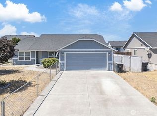 522 N Mississippi Dr, Moses Lake, WA