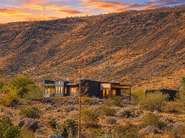 2073 Deer Trl, Yucca Valley, CA 92284