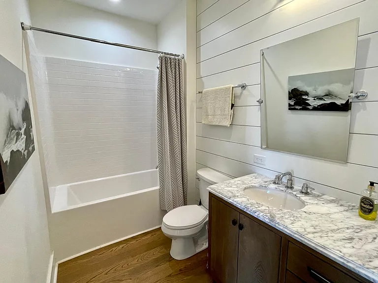 Upstairs Bathroom