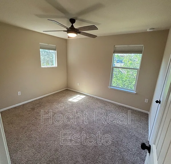 9209 Sawyer Fay Ln — Photo 18