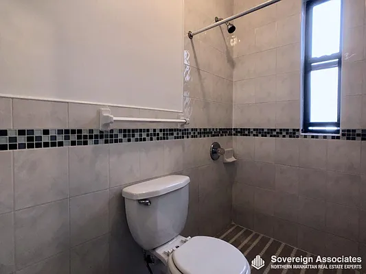 Rented by Sovereign Associates | media 12