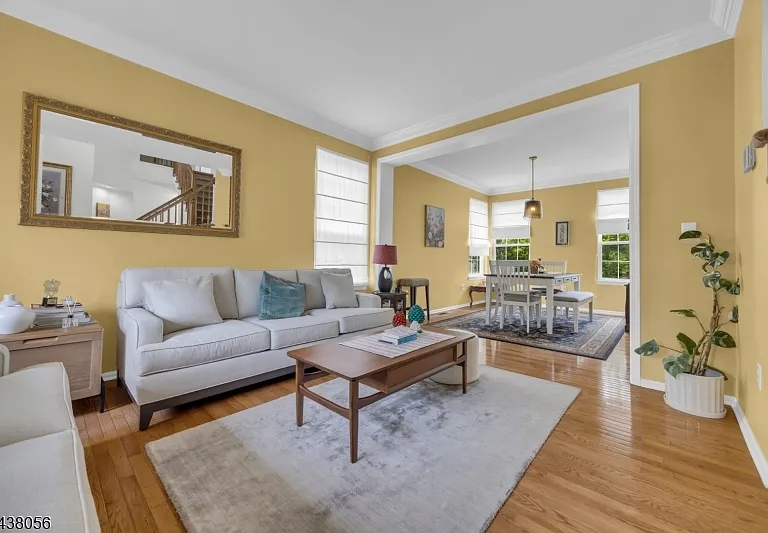 9 Hannah Ct — Photo 4