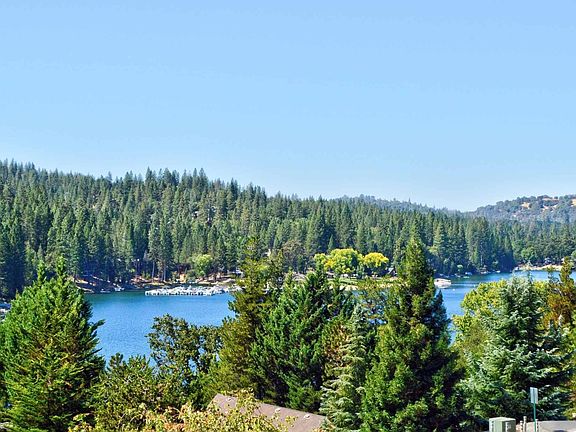 3rd image of 20301 Pine Mountain Dr #210