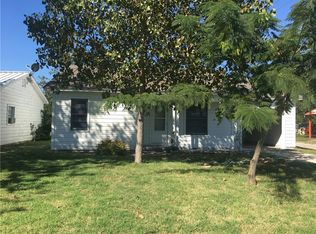 916 Texas St, Graham, TX 76450