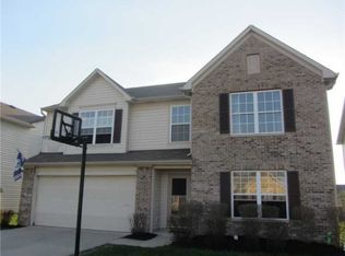 7840 Valley Trace Ln, Indianapolis, IN 46237