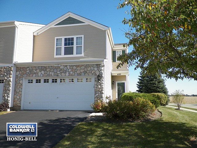 1st image of 4105 Blackstone Dr