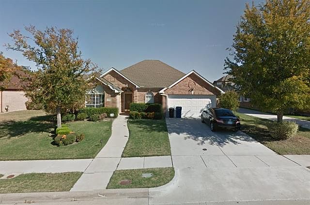 1st image of 106 Elm Fork Dr