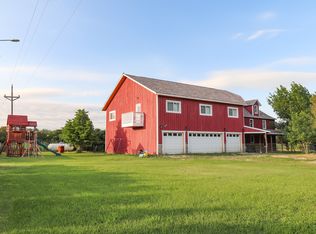 2881 111th St NE, Surrey, ND 58785