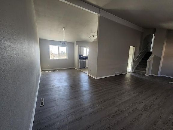 3rd image of 5385 Galena Dr